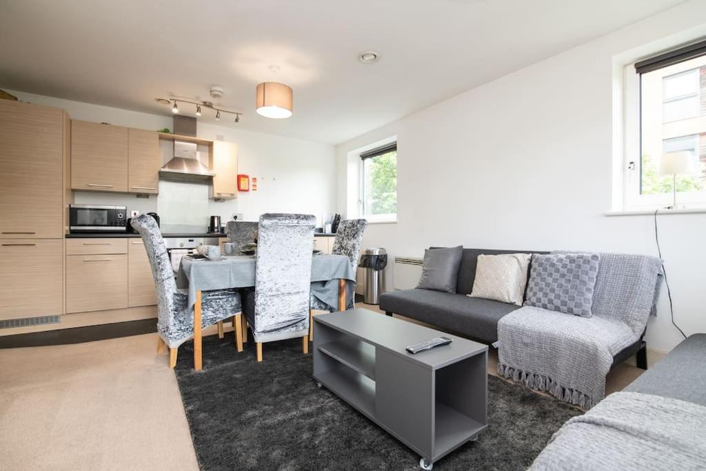 Casa Grey Home Away From Home Birmingham Bagian luar foto
