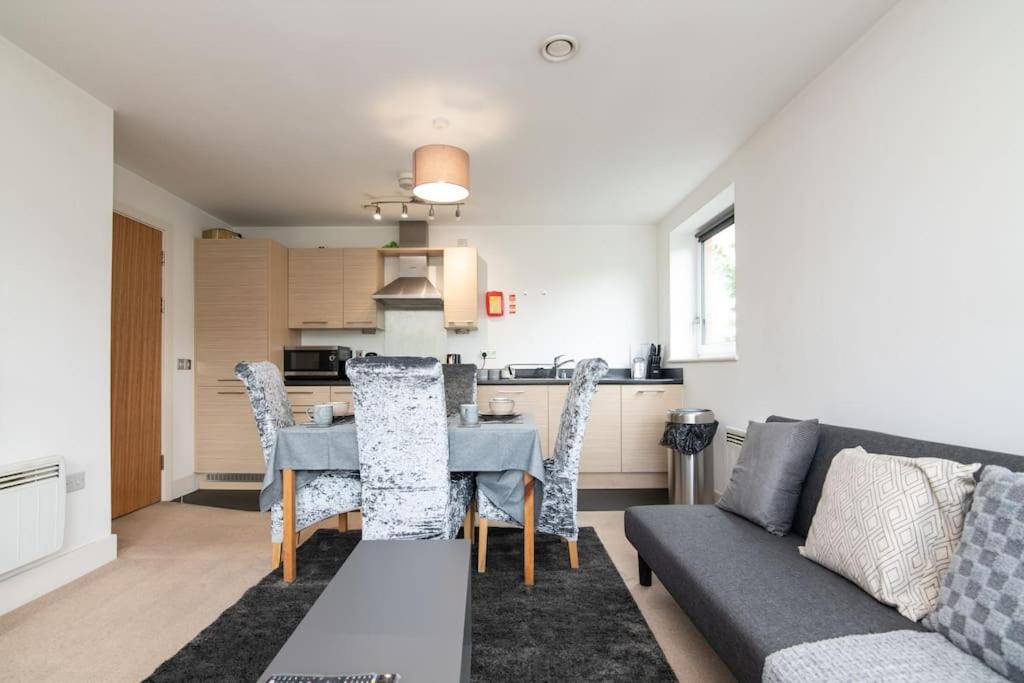 Casa Grey Home Away From Home Birmingham Bagian luar foto